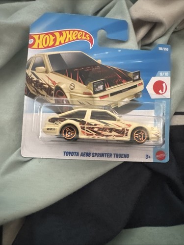 Hotwheels toyota ae86 sprinter - hotwheels,